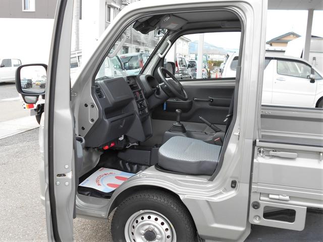 キャリイトラック ＫＣエアコン・パワステ　４ＷＤ　マニュアル５速　ＥＴＣ　エアコン　オートライト　衝突被害軽減システム　アイドリングストップ　横滑り防止機能　キーレスエントリー（17枚目）