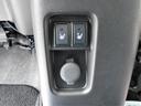ＨＹＢＲＩＤ　Ｘ　４ＷＤ　ディスプレイオーディオ　ドラレコ　Ｂｌｕｅｔｏｏｔｈ　プッシュスタート　シートヒーター　オートライト　ＥＴＣ　前後ドライブレコーダー　衝突被害軽減システム　アイドリングストップ　横滑り防止機能（13枚目）