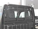 ＫＣエアコン・パワステ　４ＷＤ　衝突被害軽減ブレーキ　オートライト　アイドリングストップ　横滑り防止機能　キーレスエントリー（33枚目）