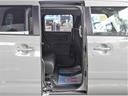 後席シートも足元が広くゆったりとした空間ですので長距離ドライブも快適ですね♪