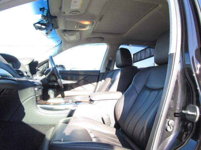 シーマ ハイブリッド ハイブリッド車 サンルーフ ワンオーナ ユーザー買取 純正ナビフルセグTV Bカメラ クルコン ビルトETC Bluetooth シートヒーター オートライト BOSEサウンド スマートキー キセノン(14枚目)