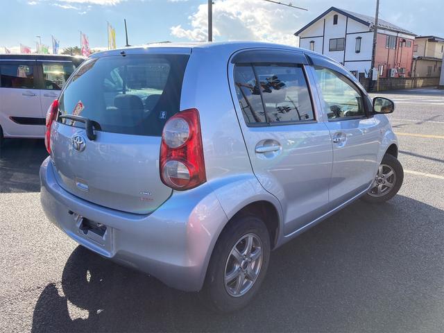 X クツロギ 4WD 純正ナビ 両側電動格納ミラー アルミホイール(18枚目)