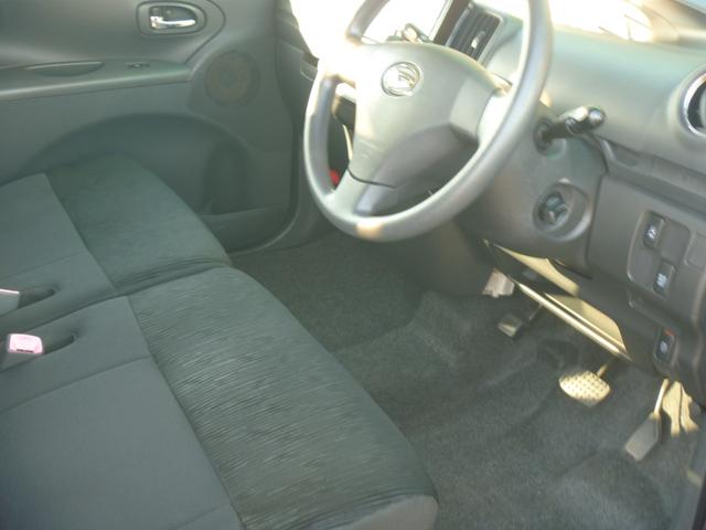 タント カスタムＸスペシャル　左パワースラードドア　オートエアコン　ナビ　フルセグテレビ　バックカメラ　ＥＴＣ　スマートキー　アイドリングストップ　１４インチアルミホイール　エンジンスターター　ＡＢＳ（12枚目）