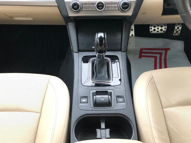 リミテッド アイサイト ワンオーナー 禁煙車 パワーシート(9枚目)