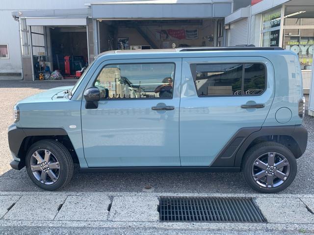タフト Ｇターボ　ダーククロムベンチャー　届出済未使用車　スマートアシスト　４ＷＤ　バックカメラ　ＨＤＭＩ端子　ＵＳＢ端子　シートヒーター　ＬＥＤヘッドライト・フォグランプ　プッシュスタート　純正ホイール（9枚目）