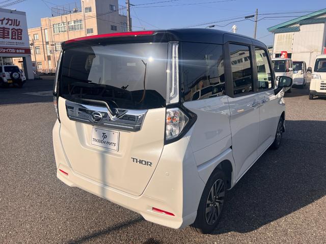トール カスタムＧ　未使用車　４ＷＤ　９インチスマホ連携ディスプレイオーディオ　スマートアシスト　コンフォータブルパック　パノラマモニターパック　寒冷地仕様　両側パワスラ　本革ステアリング　シートヒーター（4枚目）