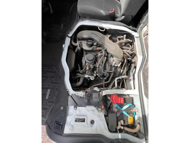 ハイエースワゴン ＧＬ　ＷエアＢ　衝突安全ボディ　Ａライト　４ＷＤ車　ダブルエアコン　キーレスエントリー　１００Ｖ　横滑り防止　ＡＢＳ　パワステ　ドライブレコーダー　オートマチックハイビーム　セキュリティー　定期点検記録簿（45枚目）