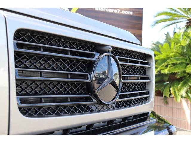 Ｇクラス Ｇ４００ｄ　ＡＭＧライン　Ｇマヌファクトゥーアプログラム　ＡＭＧラインパッケージ　ラグジュアリーパッケージ　１オーナー車　左ハンドル　チタニウムグレーインテリア　純正ドライブレコーダー　ラッピング　ホイールカスタムペイント施工（14枚目）