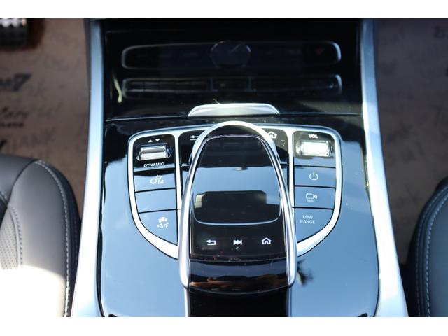 Ｇクラス Ｇ４００ｄ　ＡＭＧライン　Ｇマヌファクトゥーアプログラム　ＡＭＧラインパッケージ　ラグジュアリーパッケージ　１オーナー車　左ハンドル　チタニウムグレーインテリア　純正ドライブレコーダー　ラッピング　ホイールカスタムペイント施工（32枚目）