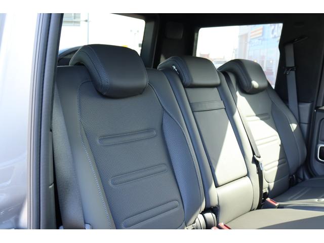 Ｇクラス Ｇ４００ｄ　ＡＭＧライン　Ｇマヌファクトゥーアプログラム　ＡＭＧラインパッケージ　ラグジュアリーパッケージ　１オーナー車　左ハンドル　チタニウムグレーインテリア　純正ドライブレコーダー　ラッピング　ホイールカスタムペイント施工（38枚目）
