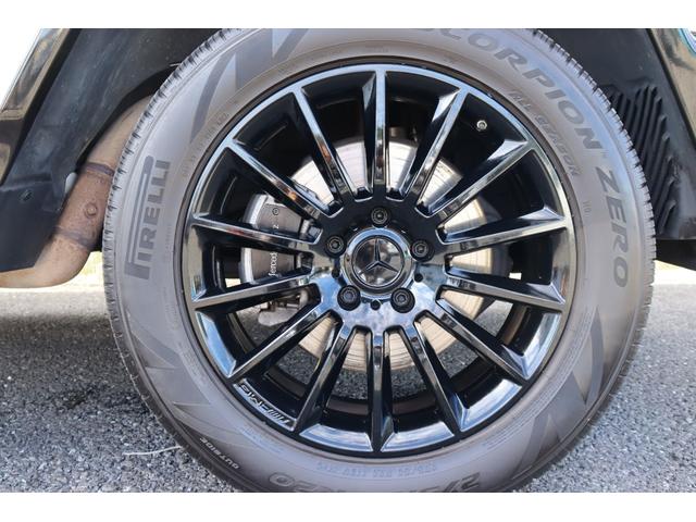 Ｇクラス Ｇ４００ｄ　ＡＭＧライン　Ｇマヌファクトゥーアプログラム　ＡＭＧラインパッケージ　ラグジュアリーパッケージ　１オーナー車　左ハンドル　チタニウムグレーインテリア　純正ドライブレコーダー　ラッピング　ホイールカスタムペイント施工（54枚目）