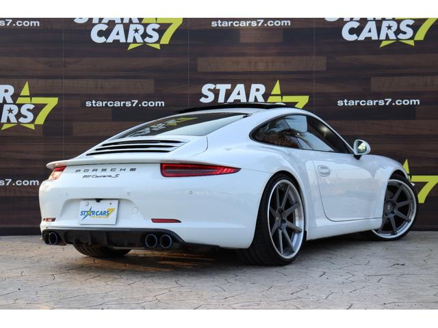 ９１１ ９１１カレラＳ　スポーツクロノＰＫＧ／スポーツステアリング／サンルーフ正規Ｄ車／左Ｈ／レッドレザーインテリア／Ｐｏｗｅｒ　Ｃｒａｆｔ可変バルブマフラー／ＡＤＶ１　２１インチアルミホイール／（15枚目）