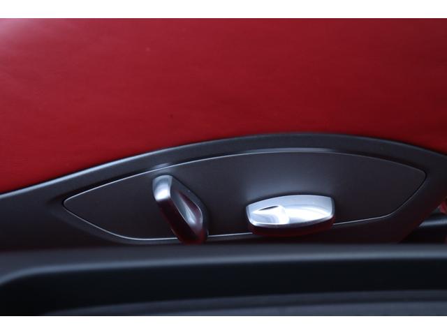 ９１１ ９１１カレラＳ　スポーツクロノＰＫＧ／スポーツステアリング／サンルーフ正規Ｄ車／左Ｈ／レッドレザーインテリア／Ｐｏｗｅｒ　Ｃｒａｆｔ可変バルブマフラー／ＡＤＶ１　２１インチアルミホイール／（41枚目）