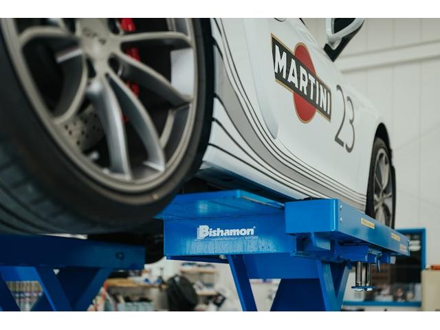 ９１１ ９１１カレラＳ　スポーツクロノＰＫＧ／スポーツステアリング／サンルーフ正規Ｄ車／左Ｈ／レッドレザーインテリア／Ｐｏｗｅｒ　Ｃｒａｆｔ可変バルブマフラー／ＡＤＶ１　２１インチアルミホイール／（51枚目）
