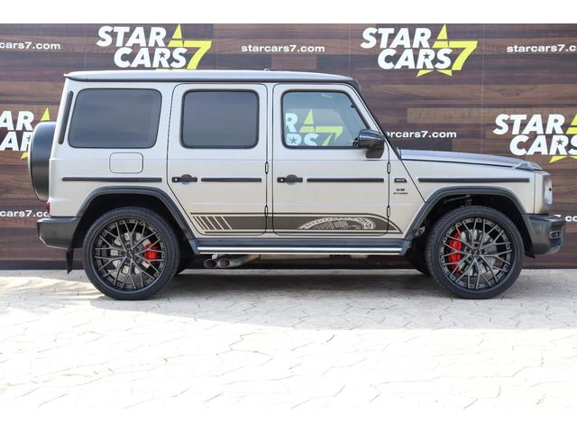 Ｇクラス Ｇ６３　２０ｔｈＡｎｎｉｖｅｒｓａｒｙ／国内１００台限定特別仕様車／左ハンドル／ナイトＰＫＧ／スライディングルーフ／Ｂｕｒｍｅｓｔｅｒサウンド／ＢＲＡＢＵＳマフラー／Ｈｙｐｅｒ　ｆｏｒｇｅｄ２４インチアルミ／（9枚目）