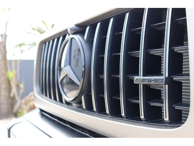 Ｇクラス Ｇ６３　２０ｔｈＡｎｎｉｖｅｒｓａｒｙ／国内１００台限定特別仕様車／左ハンドル／ナイトＰＫＧ／スライディングルーフ／Ｂｕｒｍｅｓｔｅｒサウンド／ＢＲＡＢＵＳマフラー／Ｈｙｐｅｒ　ｆｏｒｇｅｄ２４インチアルミ／（17枚目）