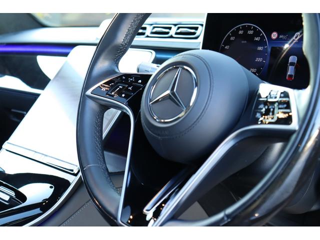 Ｓクラス Ｓ５００　４マチックロング　ファースト　エディション　屋内保管　リアコンフォート　リアエンターティメント　Ｂｕｒｍｅｓｔｅｒサウンドシステム　パノラマサンルーフ　ダイナミックシート　パフュームアトマイザー　禁煙車（28枚目）