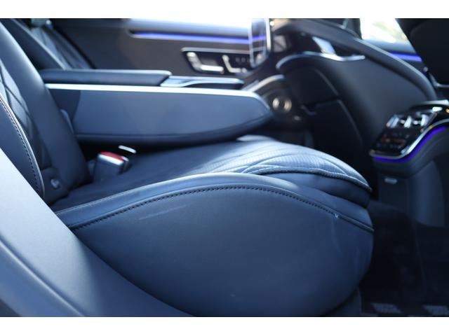 Ｓクラス Ｓ５００　４マチックロング　ファースト　エディション　屋内保管　リアコンフォート　リアエンターティメント　Ｂｕｒｍｅｓｔｅｒサウンドシステム　パノラマサンルーフ　ダイナミックシート　パフュームアトマイザー　禁煙車（49枚目）