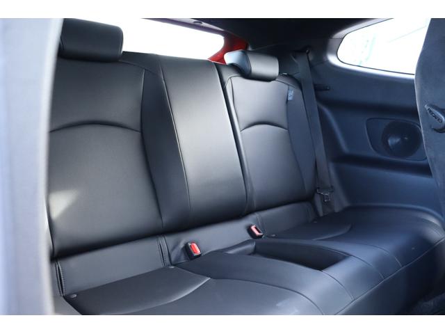 ＧＲヤリス ＲＺ　ハイパフォーマンス　ファースト　エディション　ＧＲエアロキット　ＲＥＣＡＲＯ２脚　ＦＵＪＩＳＵＢＯマフラー　ＶｏｌｋＲａｃｉｎｇ１８インチアルミ　ＪＢＬサウンド　ＢＬＩＴＺエアクリーナー　ＢＬＩＴＺスロコン　純正ＯＰマーブル柄カーボンルーフ（45枚目）