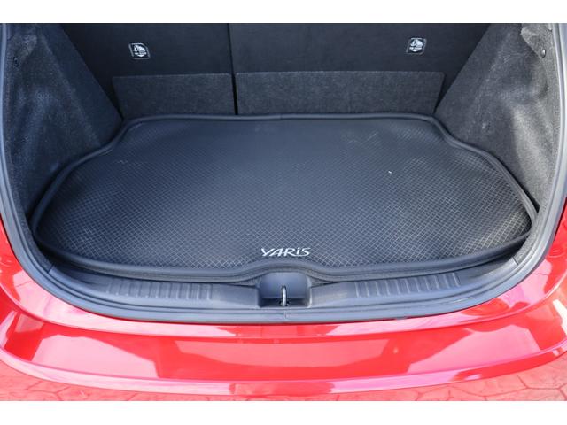 ＧＲヤリス ＲＺ　ハイパフォーマンス　ファースト　エディション　ＧＲエアロキット　ＲＥＣＡＲＯ２脚　ＦＵＪＩＳＵＢＯマフラー　ＶｏｌｋＲａｃｉｎｇ１８インチアルミ　ＪＢＬサウンド　ＢＬＩＴＺエアクリーナー　ＢＬＩＴＺスロコン　純正ＯＰマーブル柄カーボンルーフ（49枚目）