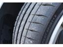 ９１１カレラＳ　スポーツクロノＰＫＧ／スポーツステアリング／サンルーフ正規Ｄ車／左Ｈ／レッドレザーインテリア／Ｐｏｗｅｒ　Ｃｒａｆｔ可変バルブマフラー／ＡＤＶ１　２１インチアルミホイール／（13枚目）