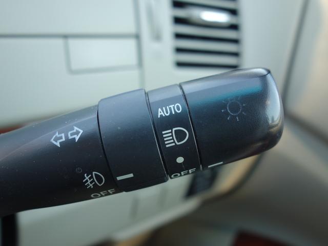 4WD 2.4 アエラス 7人 CVT 寒冷地仕様 両側パワースライドドア HDDナビ ワンセグTV バックカメラ フリップダウンモニター CD DVD MTモード付AT オートクルーズ ETC スマートキー イモビライザー(35枚目)