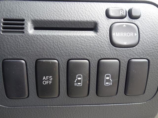 AS 4WD 両側パワースライドドア HDDナビ バックカメラ フルセグTV CD/DVD再生 AM/FM SD フリップダウンモニター ETC ステアリングスイッチ ローダウン ドアバイザー キーレスエントリー(42枚目)