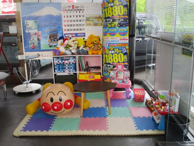 スパーダS Zパッケージ 4WD 両側パワースライドドア HDDナビ DVD/CD再生 フルセグTV キーレス イモビライザー HID フォグランプ タイミングチェーン(27枚目)