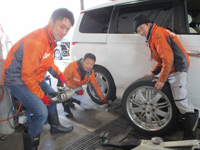 スパーダS Zパッケージ 4WD 両側パワースライドドア HDDナビ DVD/CD再生 フルセグTV キーレス イモビライザー HID フォグランプ タイミングチェーン(34枚目)