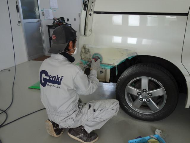 スパーダS Zパッケージ 4WD 両側パワースライドドア HDDナビ DVD/CD再生 フルセグTV キーレス イモビライザー HID フォグランプ タイミングチェーン(38枚目)