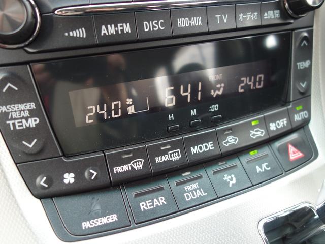 アルファード ２４０Ｓ　４ＷＤ　寒冷地仕様　フロントガラス熱線　横滑り防止装置　左側電動スライドドア　バックカメラ　サイドカメラ　フロントカメラ　純正ＨＤＤナビ　後席フリップダウンモニター　クリアランスソナー　ＥＴＣ　スマートキー（19枚目）