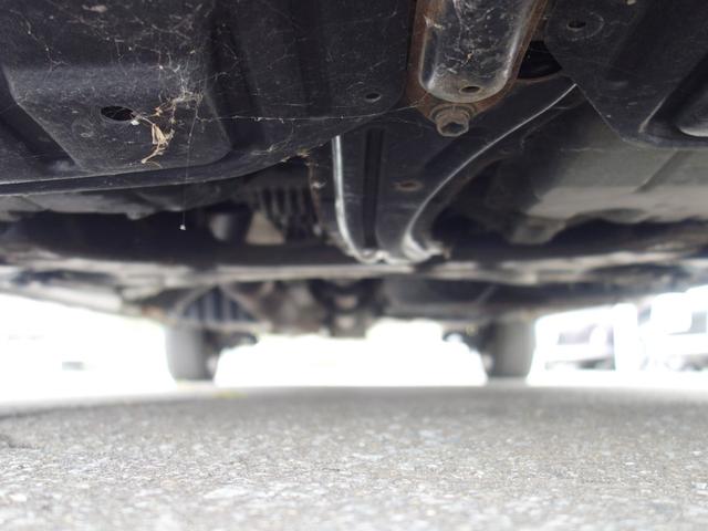 ヴォクシー ＺＳ　煌　４ＷＤ　寒冷地仕様　フロントガラス熱線　両側電動スライドドア　バックカメラ　社外メモリーナビ　フルセグＴＶ　ＥＴＣ　パドルシフト　スマートキー　ＨＩＤヘッドライト　フォグランプ　ドライブレコーダー（40枚目）