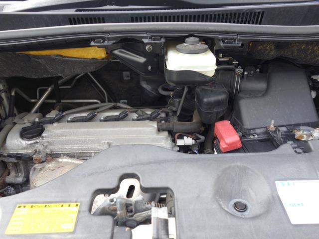 ヴェルファイア ２．４Ｚ　プラチナセレクションＩＩ　４ＷＤ　横滑り防止装置　両側電動スライドドア　バックカメラ　純正ＨＤＤナビ　フルセグＴＶ　ＣＤ／ＤＶＤ　後席フリップダウンモニター　クリアランスソナー　スマートキー　ＥＴＣ　ＨＩＤヘッドライト　フォグランプ（39枚目）