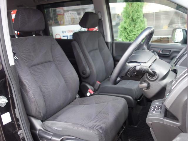 ステップワゴンスパーダ Z 4WD フロントガラス熱線 横滑り防止装置 両側電動スライドドア バックカメラ 社外メモリーナビ ワンセグTV CD/DVD ETC パドルシフト HID フォグランプ スマートキー ミラーヒーター(9枚目)