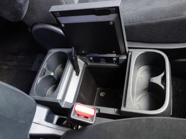 デリカＤ：５ Ｇ　ナビパッケージ　４ＷＤ　ＳＵＶ　左側電動スライドドア　バックカメラ　フロントカメラ　サイドカメラ　純正ＨＤＤナビ　ワンセグＴＶ　ＣＤ／ＤＶＤ再生　ミュージックサーバー　クルーズコントロール　パドルシフト　スマートキー　ＥＴＣ（10枚目）