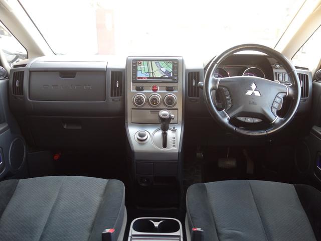 デリカＤ：５ Ｇ　ナビパッケージ　４ＷＤ　ＳＵＶ　左側電動スライドドア　バックカメラ　フロントカメラ　サイドカメラ　純正ＨＤＤナビ　ワンセグＴＶ　ＣＤ／ＤＶＤ再生　ミュージックサーバー　クルーズコントロール　パドルシフト　スマートキー　ＥＴＣ（11枚目）