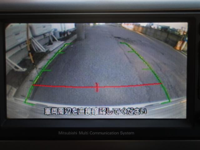 デリカＤ：５ Ｇ　ナビパッケージ　４ＷＤ　ＳＵＶ　左側電動スライドドア　バックカメラ　フロントカメラ　サイドカメラ　純正ＨＤＤナビ　ワンセグＴＶ　ＣＤ／ＤＶＤ再生　ミュージックサーバー　クルーズコントロール　パドルシフト　スマートキー　ＥＴＣ（16枚目）