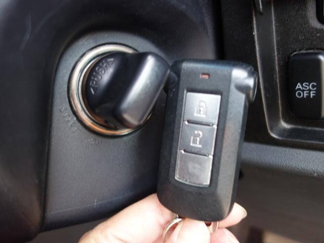 デリカＤ：５ Ｇ　ナビパッケージ　４ＷＤ　ＳＵＶ　左側電動スライドドア　バックカメラ　フロントカメラ　サイドカメラ　純正ＨＤＤナビ　ワンセグＴＶ　ＣＤ／ＤＶＤ再生　ミュージックサーバー　クルーズコントロール　パドルシフト　スマートキー　ＥＴＣ（26枚目）