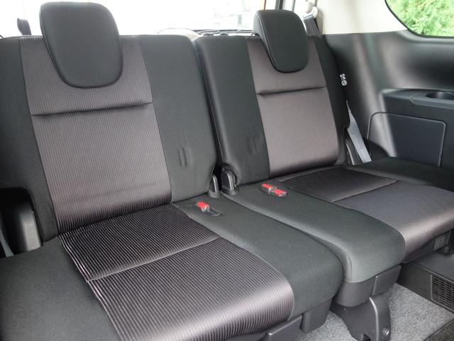 セレナ ハイウェイスター Vセレクション 4WD 両側電動スライドドア 横滑り防止装置 シートヒーター 360℃カメラ 純正SDナビ フルセグTV CD/DVD/BD再生 後席フリップダウンモニター アイドリングストップ クルーズコントロール ETC(36枚目)