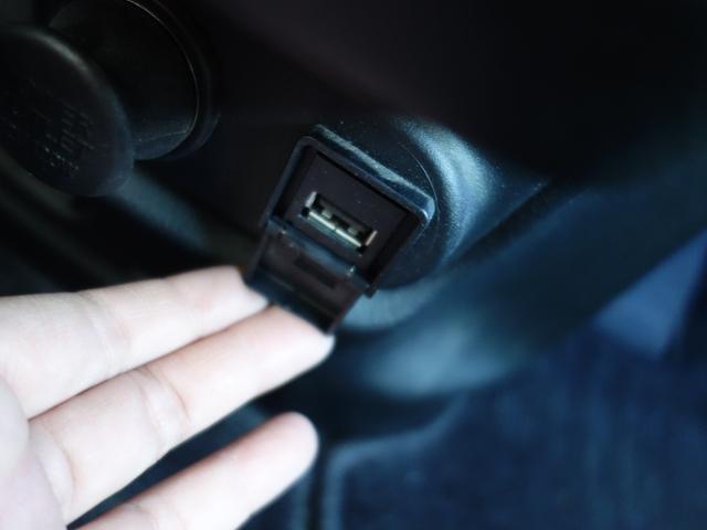 セレナ ハイウェイスター 4WD 両側電動スライドドア 横滑り防止装置 バックカメラ 純正HDDナビ フルセグTV アイドリングストップ クルーズコントロール ETC スマートキー HID フォグランプ 社外ドライブレコーダー(前後)(20枚目)