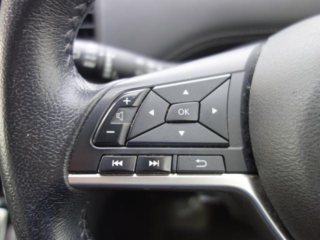 セレナ ハイウェイスター　４ＷＤ　横滑り防止装置　衝突軽減ブレーキ　両側電動スライドドア　３６０℃カメラ　純正ＳＤナビ　フルセグＴＶ　アイドリングストップ　クルーズコントロール　ＥＴＣ　スマートキー　フォグランプ　ドライブレコーダー（26枚目）