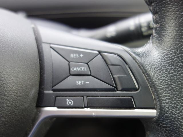 セレナ ハイウェイスター　４ＷＤ　横滑り防止装置　衝突軽減ブレーキ　両側電動スライドドア　３６０℃カメラ　純正ＳＤナビ　フルセグＴＶ　アイドリングストップ　クルーズコントロール　ＥＴＣ　スマートキー　フォグランプ　ドライブレコーダー（27枚目）