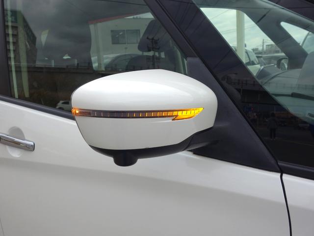 セレナ ハイウェイスター　４ＷＤ　横滑り防止装置　衝突軽減ブレーキ　両側電動スライドドア　３６０℃カメラ　純正ＳＤナビ　フルセグＴＶ　アイドリングストップ　クルーズコントロール　ＥＴＣ　スマートキー　フォグランプ　ドライブレコーダー（41枚目）