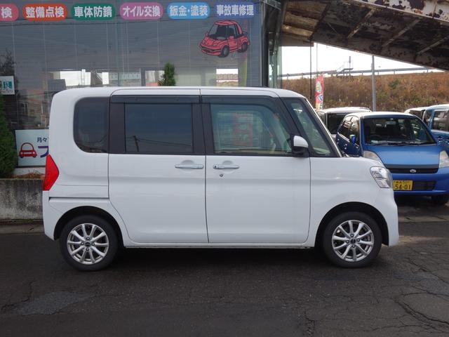 タント Ｘ　４ＷＤ　軽自動車　横滑り防止　シートヒーター（運転席）　左側電動スライドドア　社外メモリーナビ　フルセグＴＶ　ＣＤ／ＤＶＤ　アイドリングストップ　スマートキー　社外エンジンスターター　社外ドライブレコーダー（5枚目）