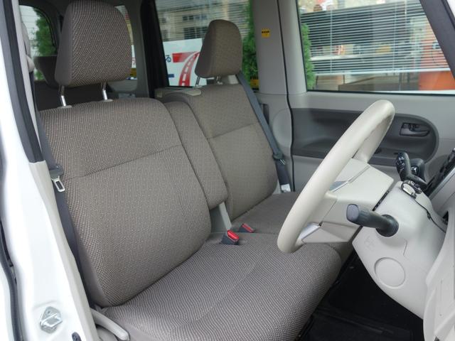 タント Ｘ　４ＷＤ　軽自動車　横滑り防止　シートヒーター（運転席）　左側電動スライドドア　社外メモリーナビ　フルセグＴＶ　ＣＤ／ＤＶＤ　アイドリングストップ　スマートキー　社外エンジンスターター　社外ドライブレコーダー（9枚目）
