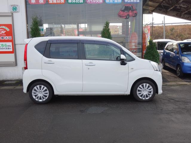 ムーヴ Ｌ　４ＷＤ　軽自動車　横滑り防止装置　シートヒーター（運転席）　アイドリングストップ　キーレスエントリー　電動格納ミラー　ルームミラー型ドライブレコーダー（5枚目）