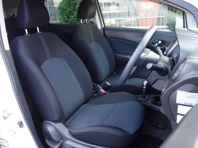 ノート Ｘ　ＦＯＵＲ　４ＷＤ　横滑り防止装置　全方位カメラ　純正メモリーナビ　フルセグＴＶ　ＣＤ／ＤＶＤ再生　ＥＴＣ　クリアランスソナー　切替式４ＷＤ　スマートキー　　ミラーヒーター　フォグランプ　純正ドライブレコーダー（9枚目）