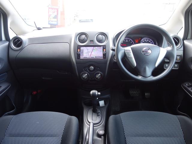 ノート Ｘ　ＦＯＵＲ　４ＷＤ　横滑り防止装置　全方位カメラ　純正メモリーナビ　フルセグＴＶ　ＣＤ／ＤＶＤ再生　ＥＴＣ　クリアランスソナー　切替式４ＷＤ　スマートキー　　ミラーヒーター　フォグランプ　純正ドライブレコーダー（10枚目）