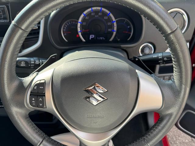 ワゴンＲスティングレー Ｔ　４ＷＤ　軽自動車　横滑り防止装置　シートヒーター　社外ＣＤデッキ　アイドリングストップ　パドルシフト　スマートキー　ＥＴＣ　ＨＩＤ　フォグランプ　電動格納ミラー　ミラーヒーター　社外ドライブレコーダー（14枚目）