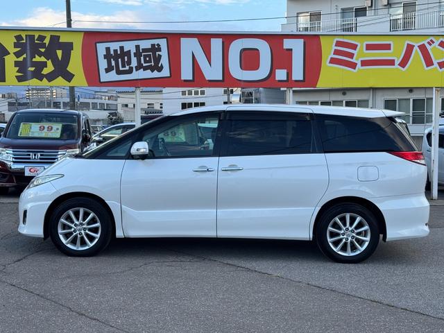 エスティマ ２．４アエラス　Ｇエディション　４ＷＤ　寒冷地仕様　フロントガラス熱線　両側電動スライドドア　バックカメラ　純正ＳＤナビ　フルセグＴＶ　ＣＤ／ＤＶＤ　後席フリップダウンモニター　クルーズコントロール　ＥＴＣ　スマートキー　オートライト（6枚目）